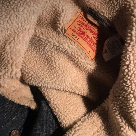 Levi Sherpa TruckerJacket - Picture 3 of 5